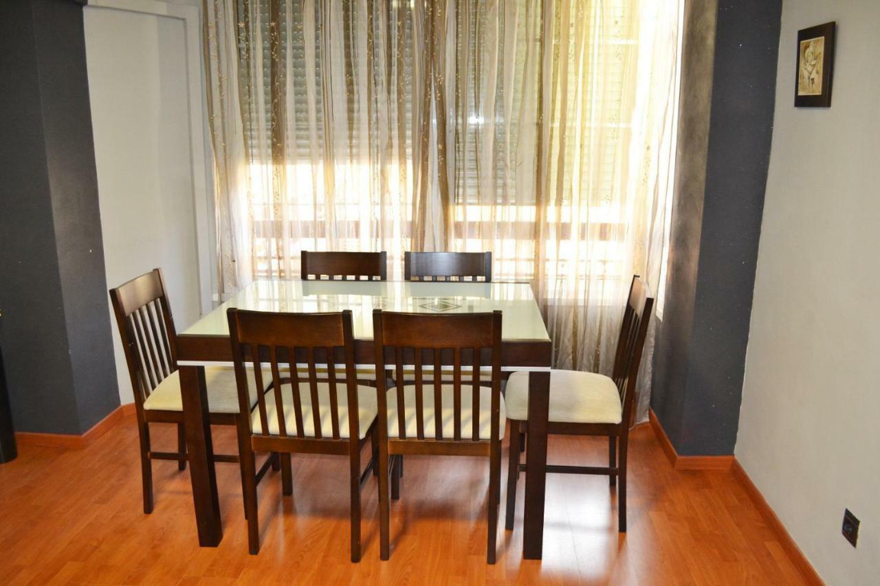 דירות סביליה Apartamento Acogedor, Excelente Ubicacion, 10 Min Centro מראה חיצוני תמונה