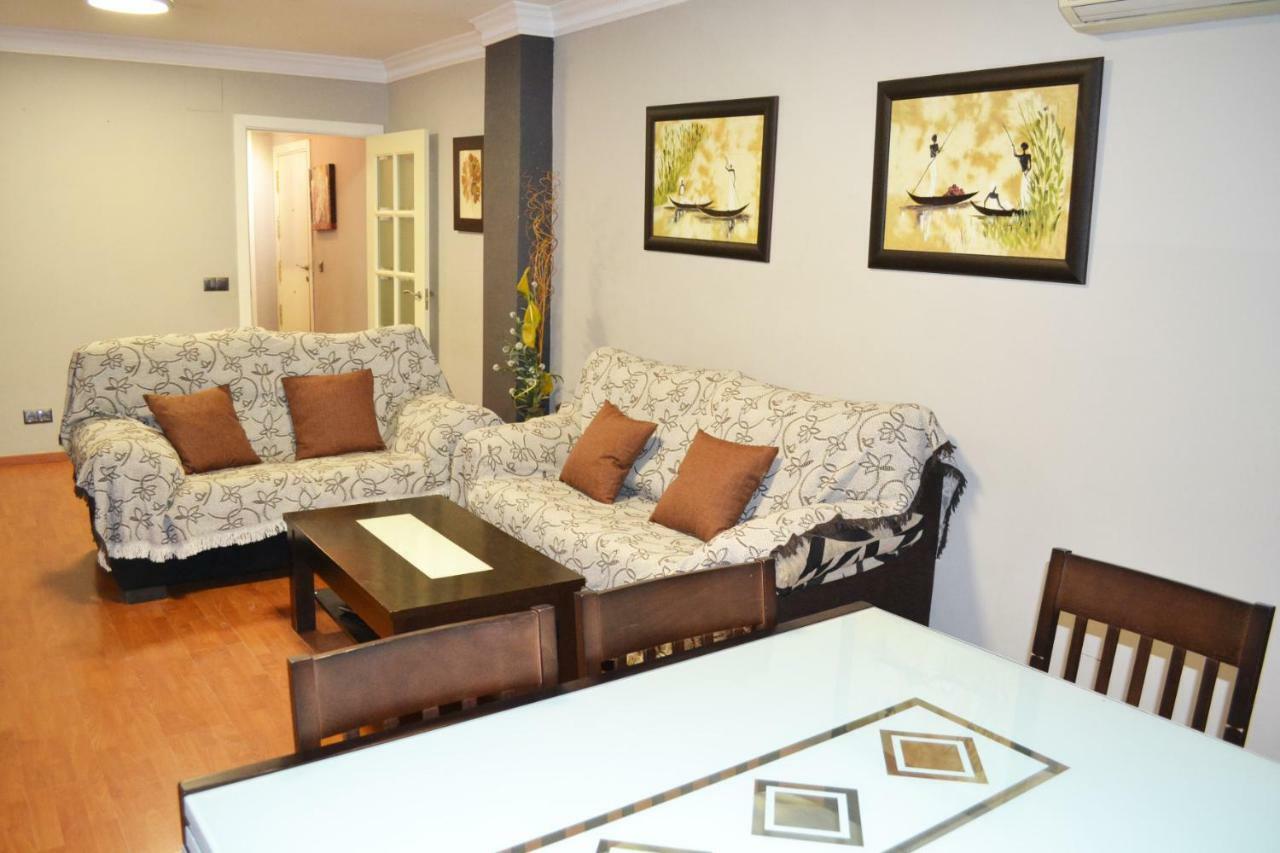 דירות סביליה Apartamento Acogedor, Excelente Ubicacion, 10 Min Centro מראה חיצוני תמונה